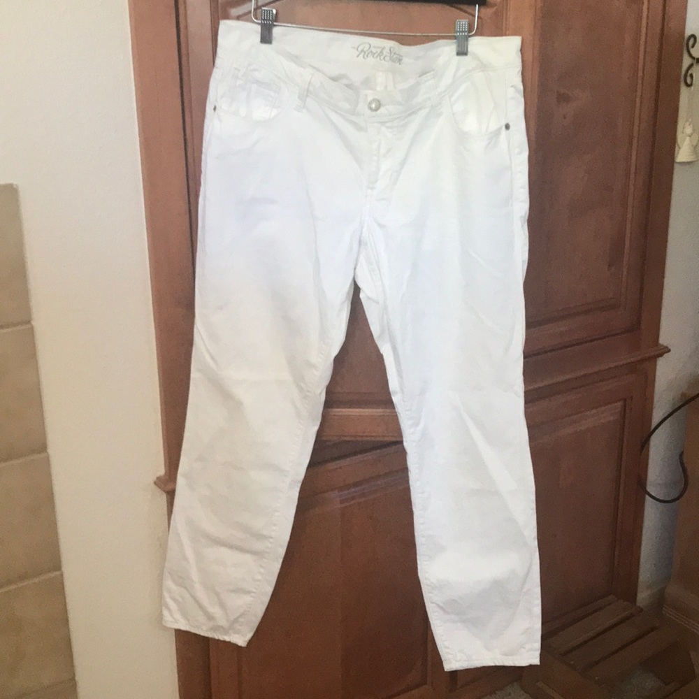 Old Navy White The Rockstar Jeans